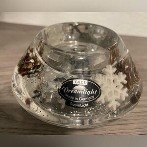 Gilde Dreamlight Winter Glitter Snowflake and Pine Cone Tea Light Candle Holder